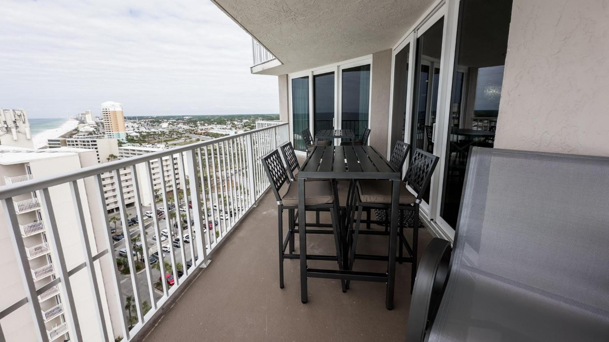 New Rental - 3Br 3Ba Corner Beachfront - 2024 Remodel - 3 Pools, Tiki Hut, Gym, Tennis Panama Stadt Exterior foto